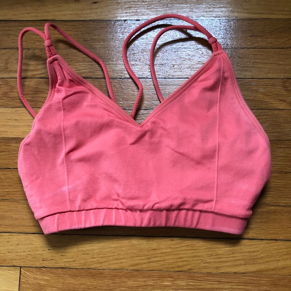 Fabletics sports bra